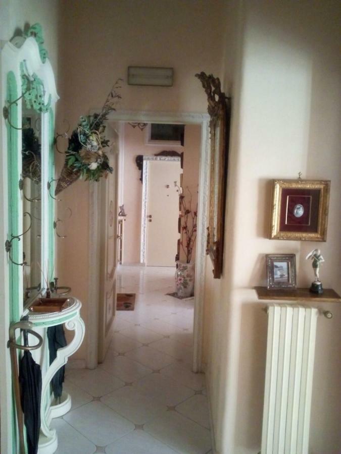 B&B Goldmund Neapol Zewnętrze zdjęcie