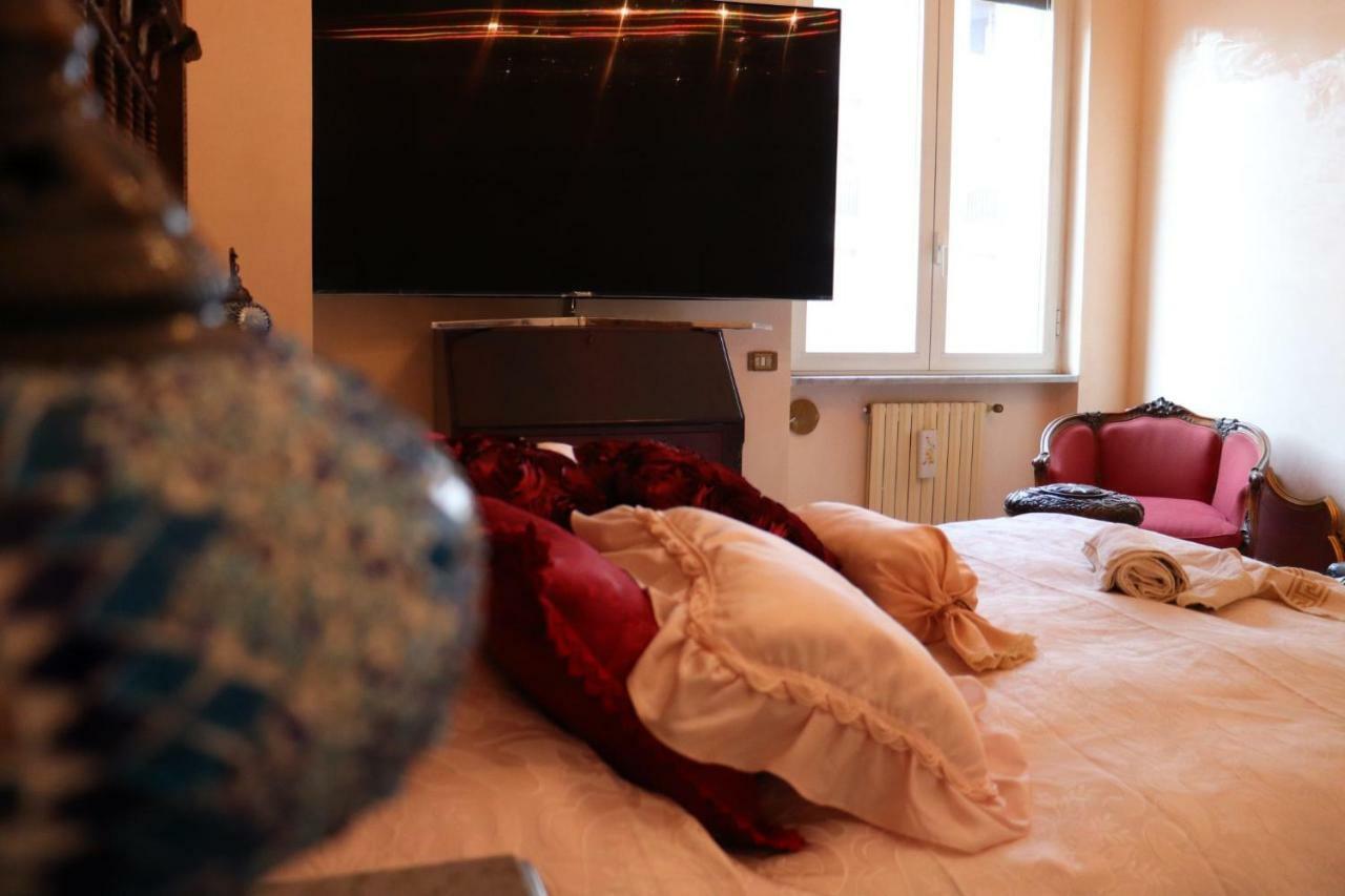 B&B Goldmund Neapol Zewnętrze zdjęcie